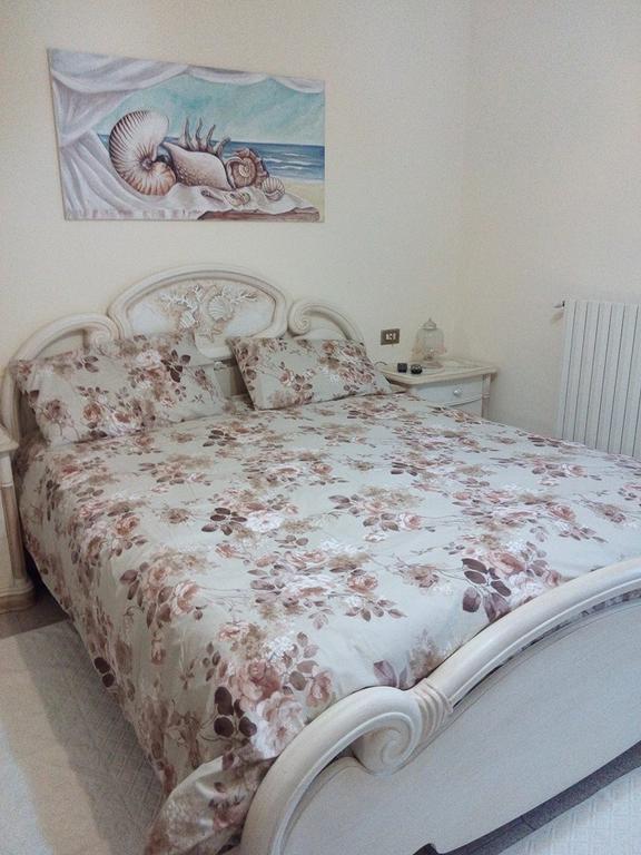 Bed And Breakfast Li Paduli Alvi Cannigione Cameră foto