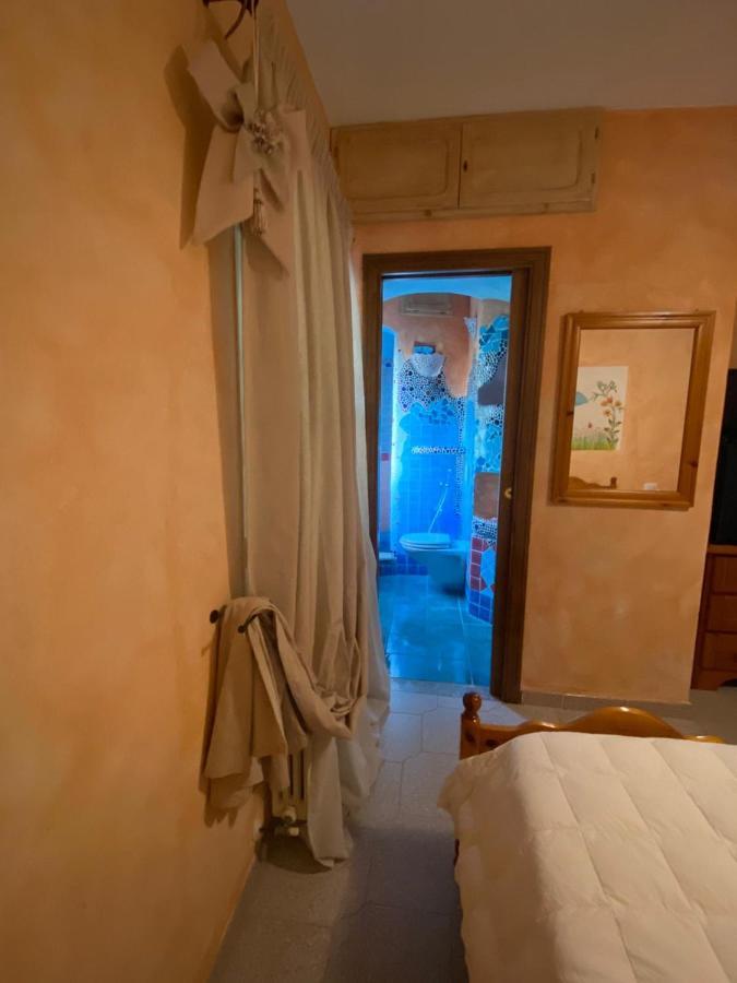 Bed And Breakfast Li Paduli Alvi Cannigione Exterior foto